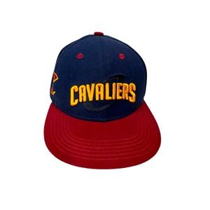 Adidas Cleveland Cavaliers Snapback hat.‎ Boys size 8-20 Good Condition!